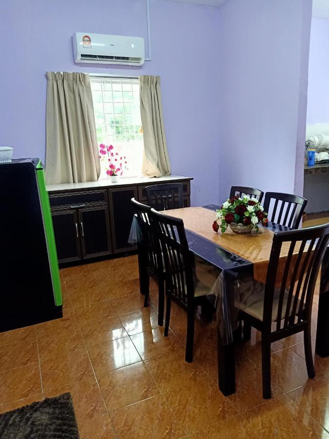 Aliza Scawa Homestay Kuala Pilah Esterno foto