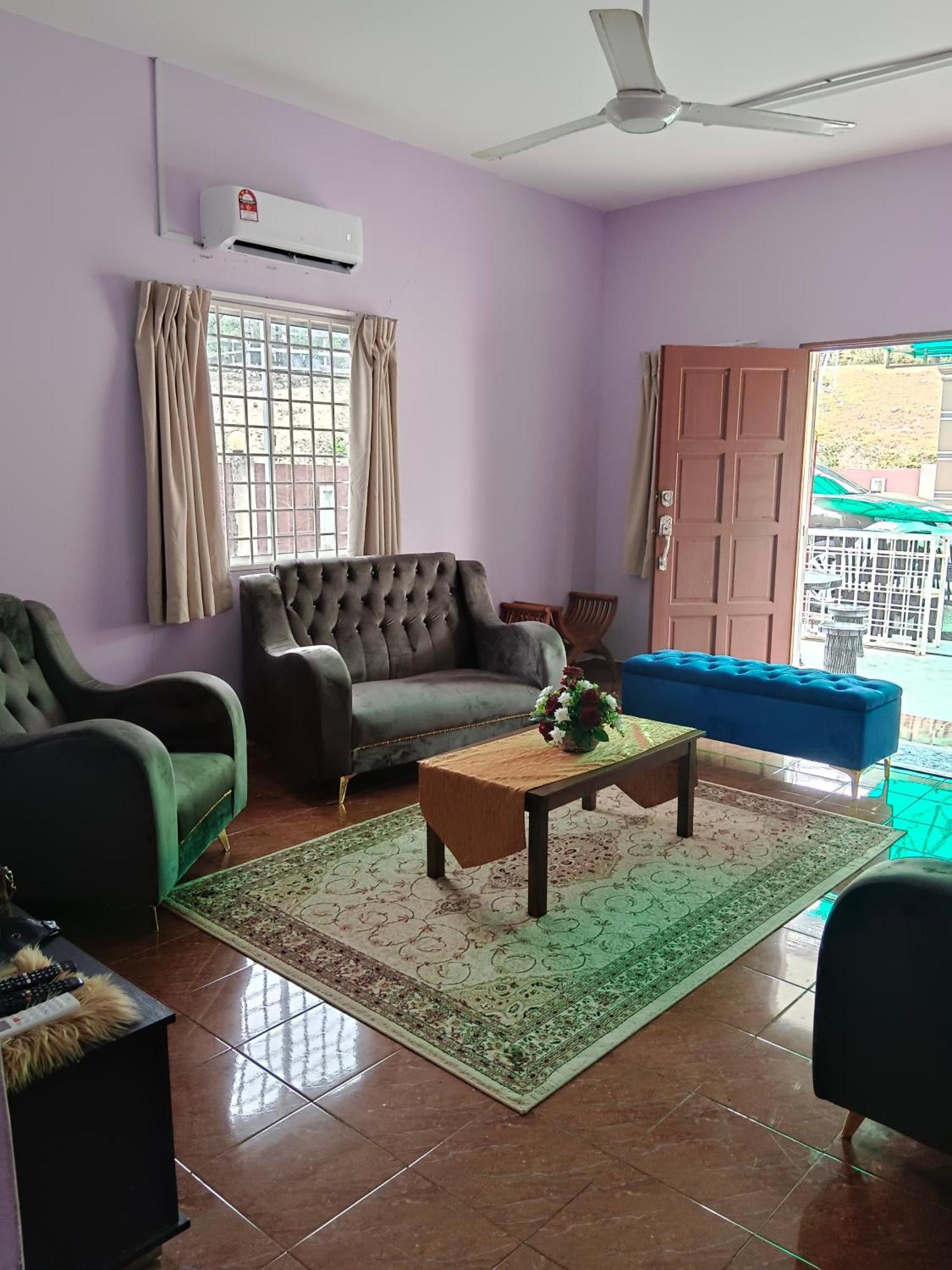 Aliza Scawa Homestay Kuala Pilah Esterno foto